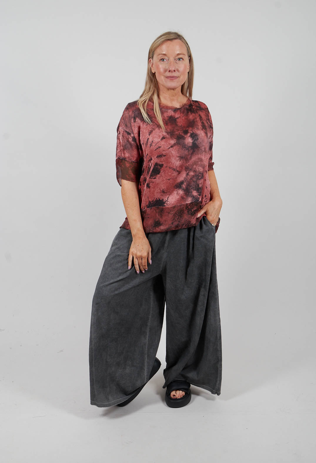 Boxy Over Printed T-Shirt in Red Ochre Print