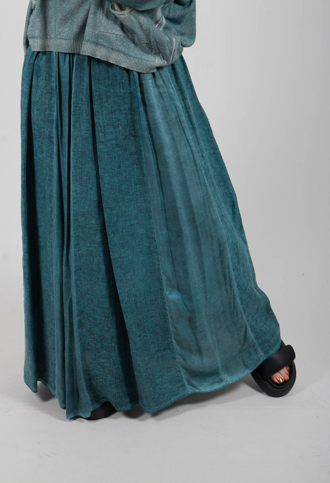 Linen Skirt in Tiffany Marine