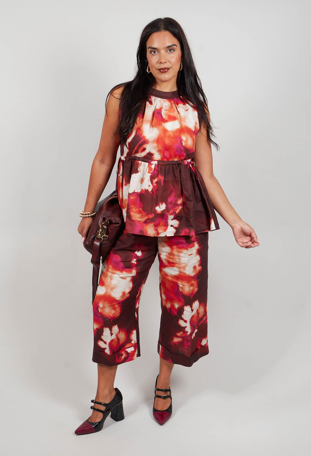 Peplum Top in Flora Macro Bordeaux