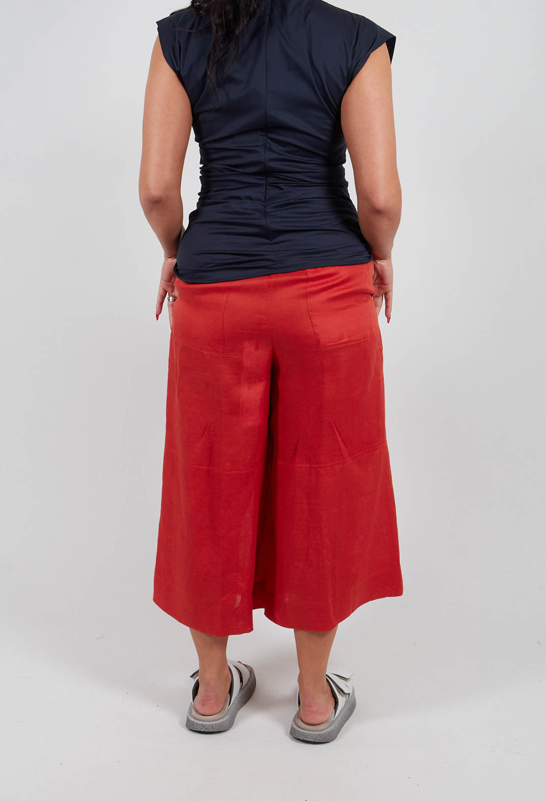 Extra Wide Leg Trousers in Resina