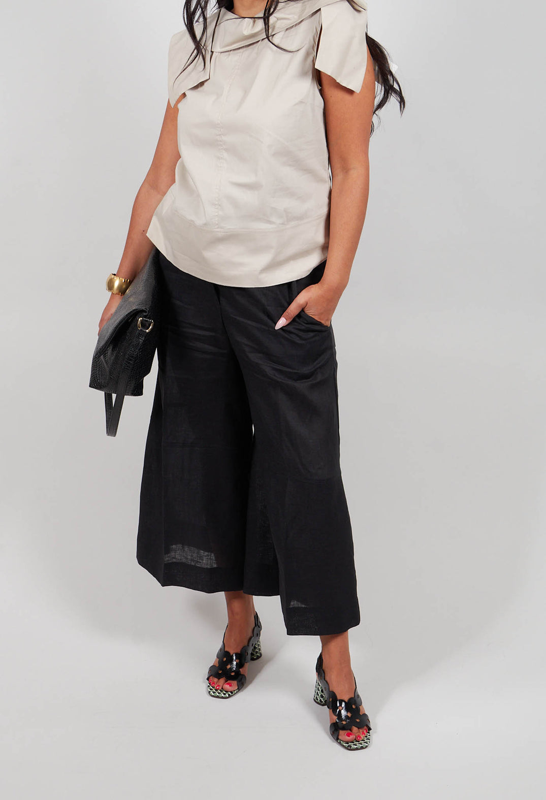 Extra Wide Leg Trousers in Black