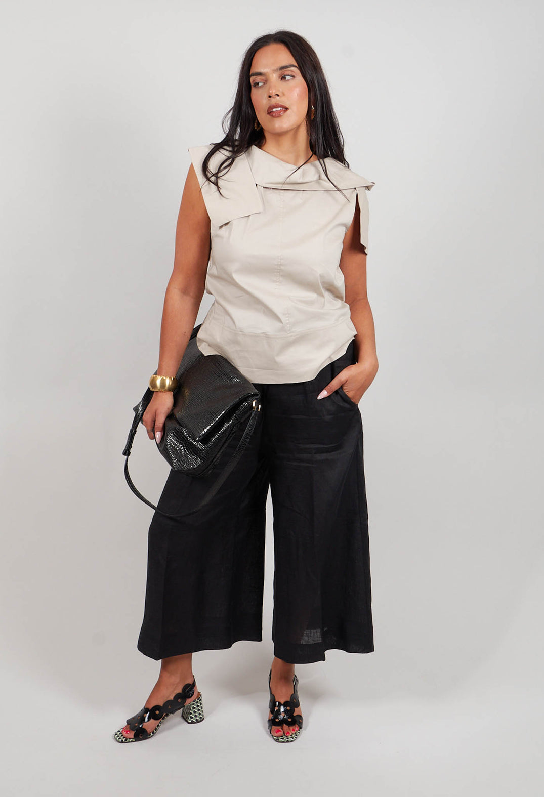 Extra Wide Leg Trousers in Black