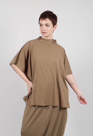 Relaxed Top in Stone