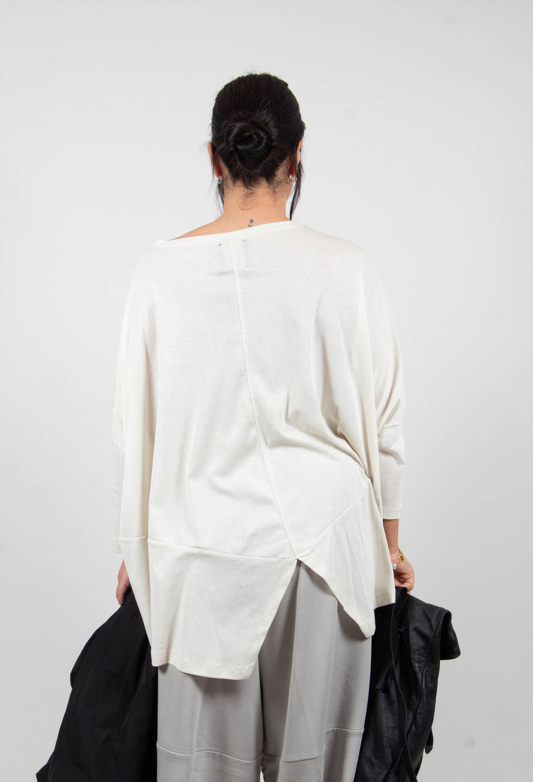 Relaxed Top in Greige
