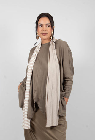 Relaxed Top in Stone