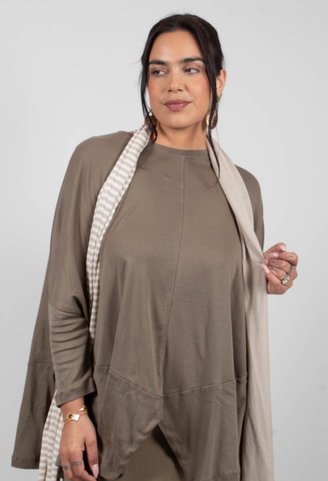 Relaxed Top in Stone