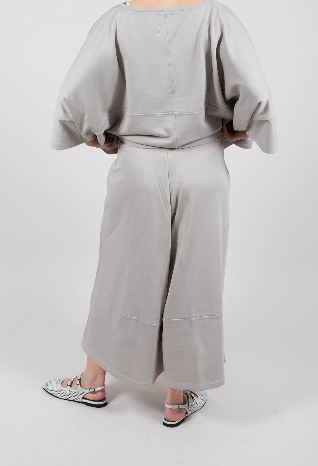Cropped Wide Leg Jogger in Perla