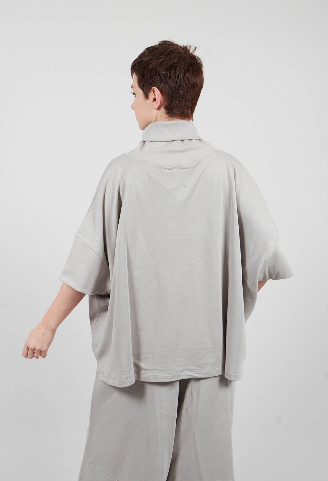 Cropped Jumper in Perla