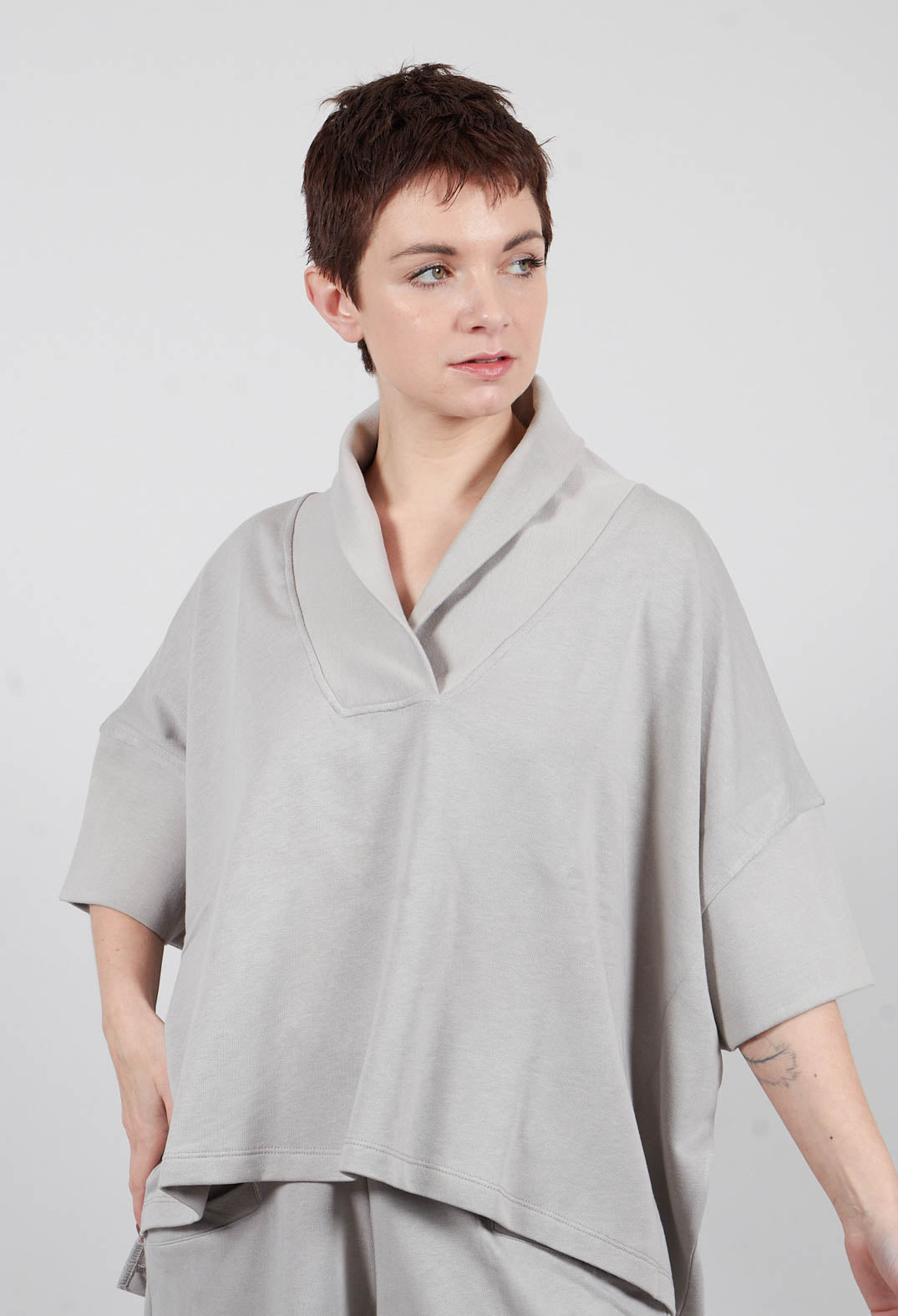 Cropped Jumper in Perla