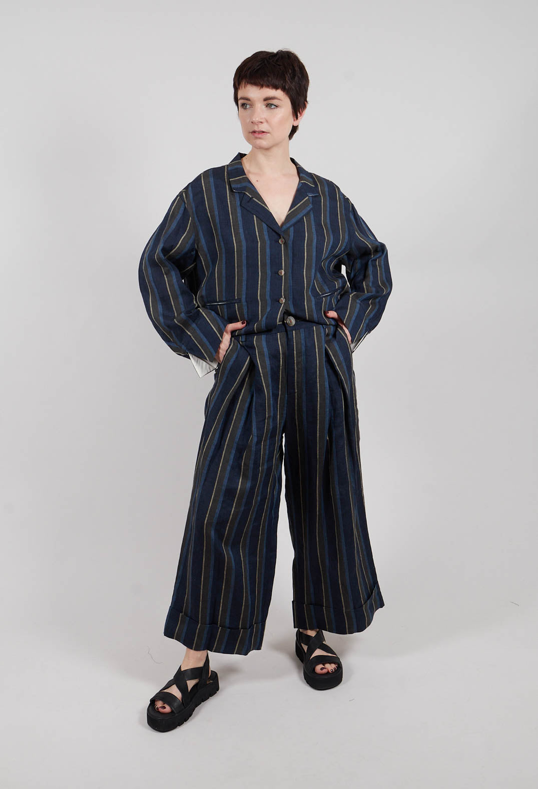 Wide Leg Turn-Up Trouser in Navy Stripe