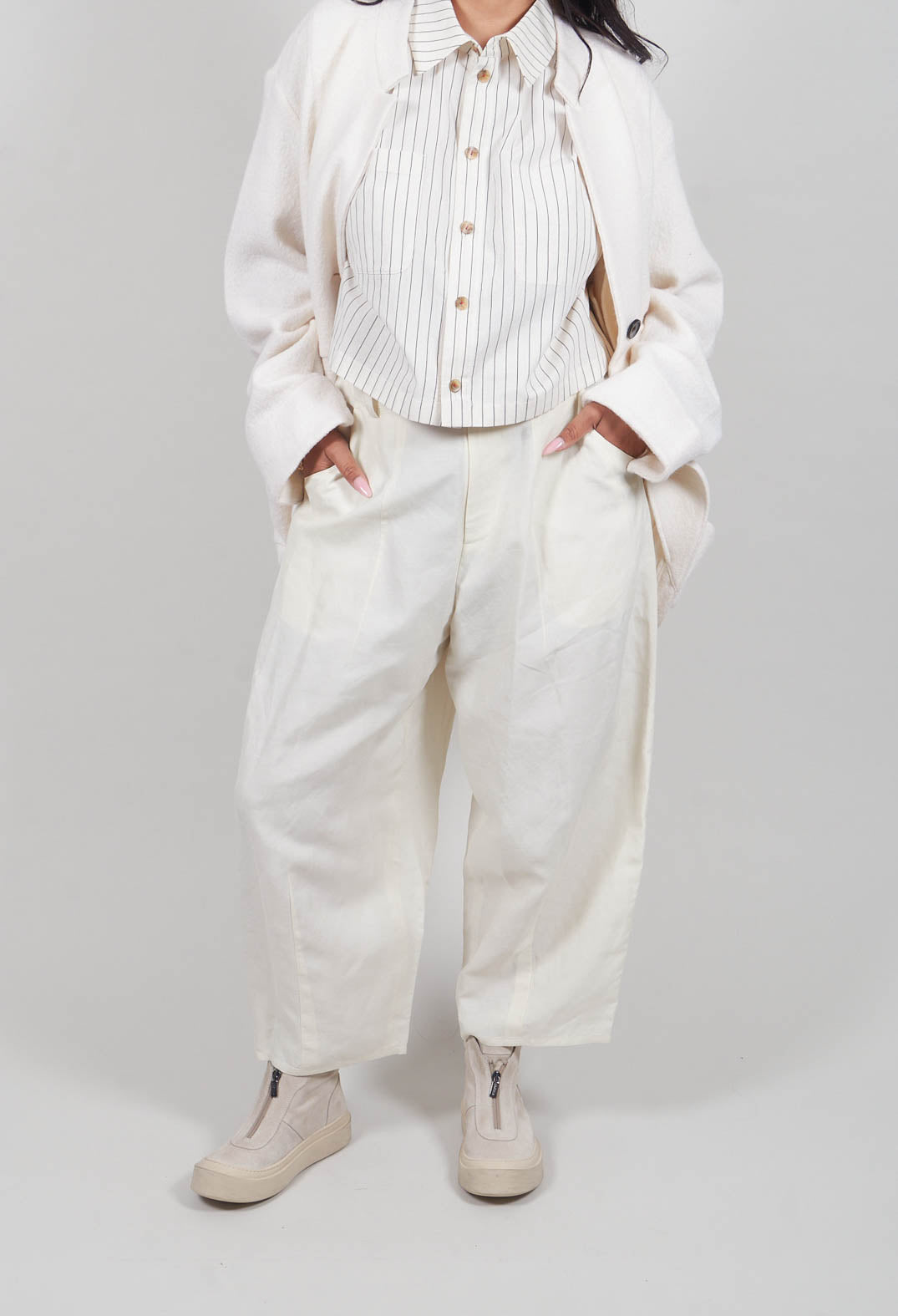Wide Leg Trousers in Ivory
