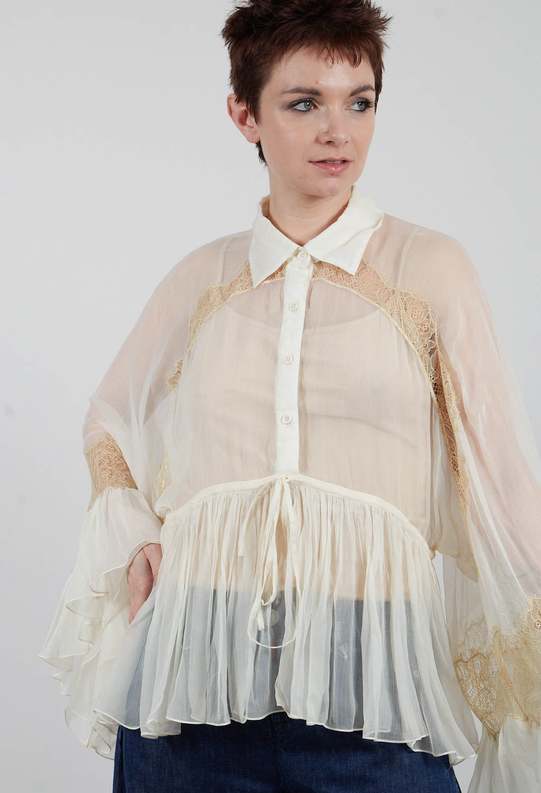 Deccala Shirt in Ivory Beige