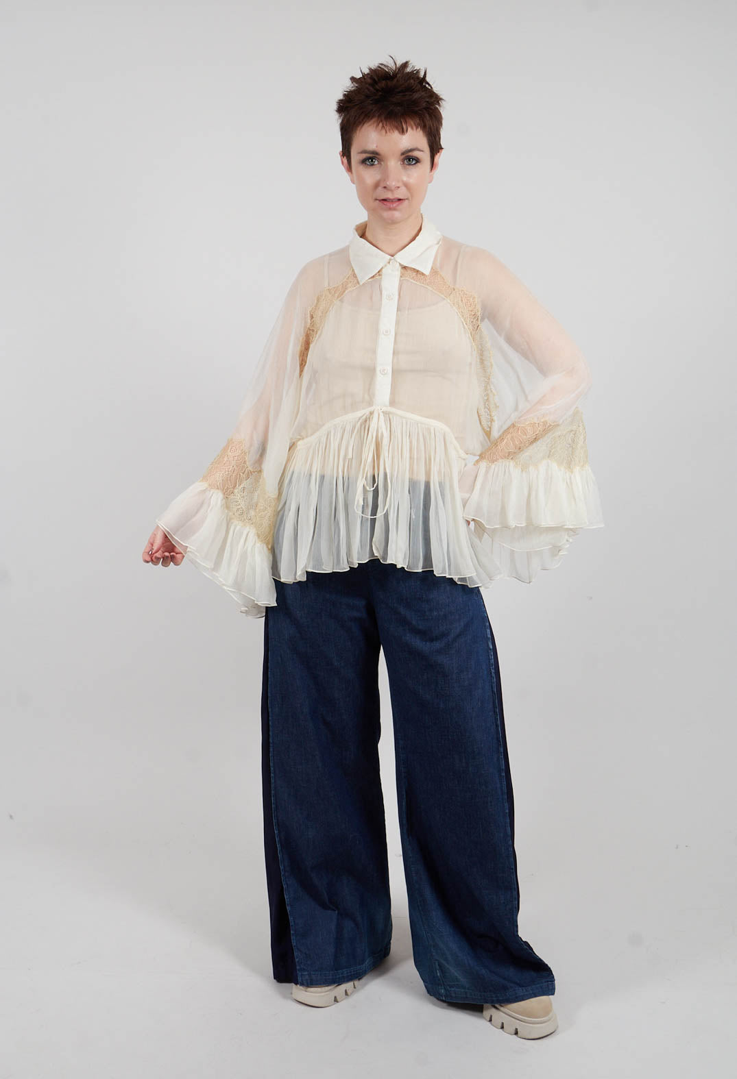 Deccala Shirt in Ivory Beige