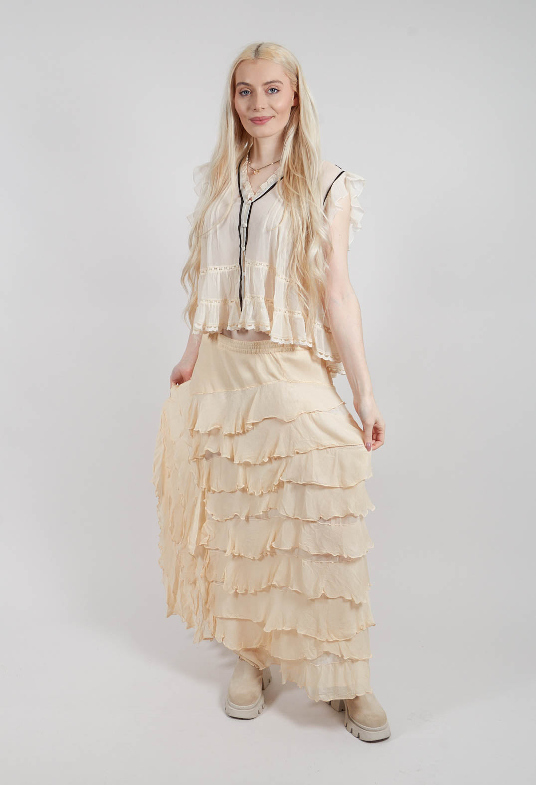 Cherry Skirt in Ecru