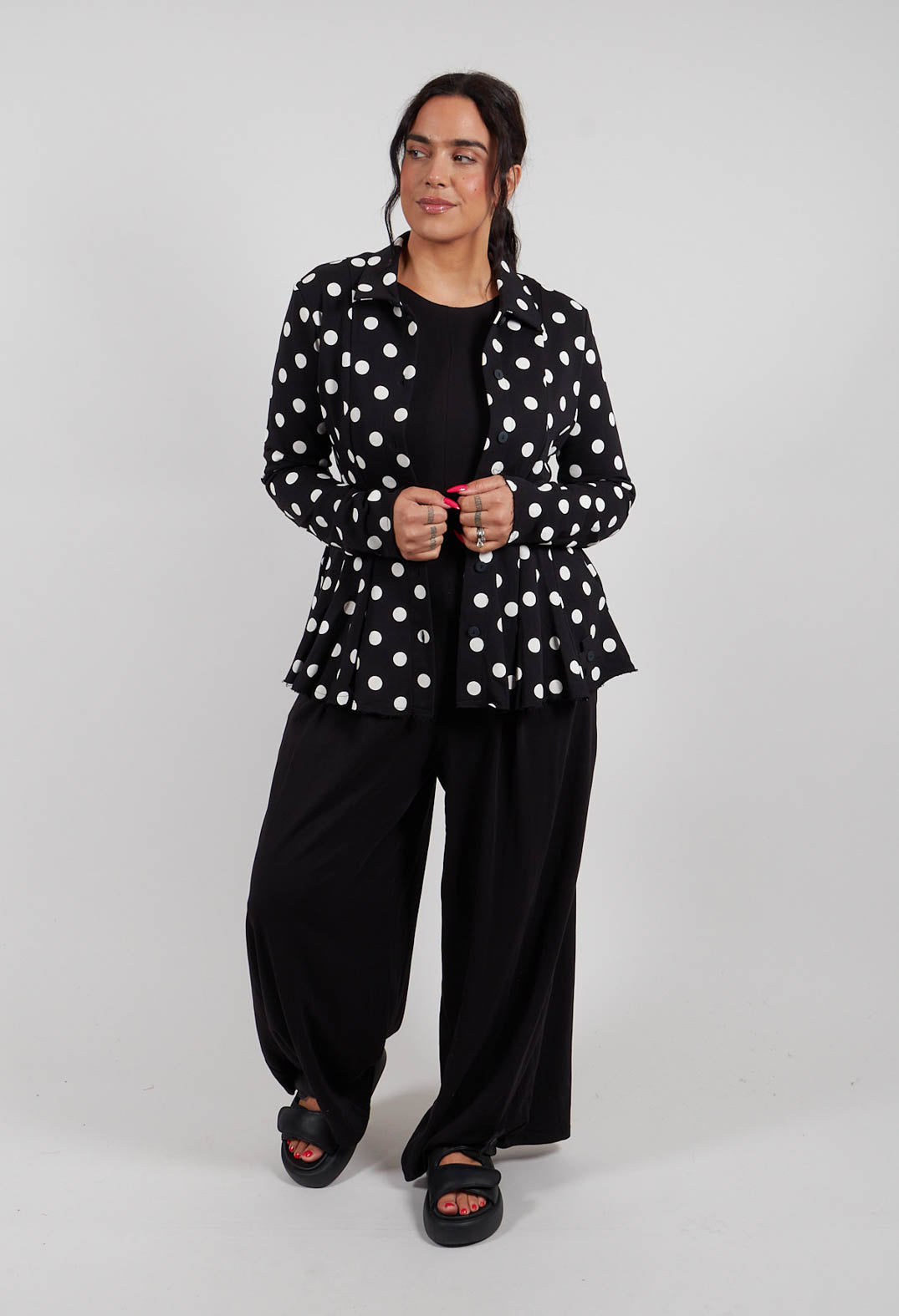La Belle Sweat Cardigan in Black White Dots