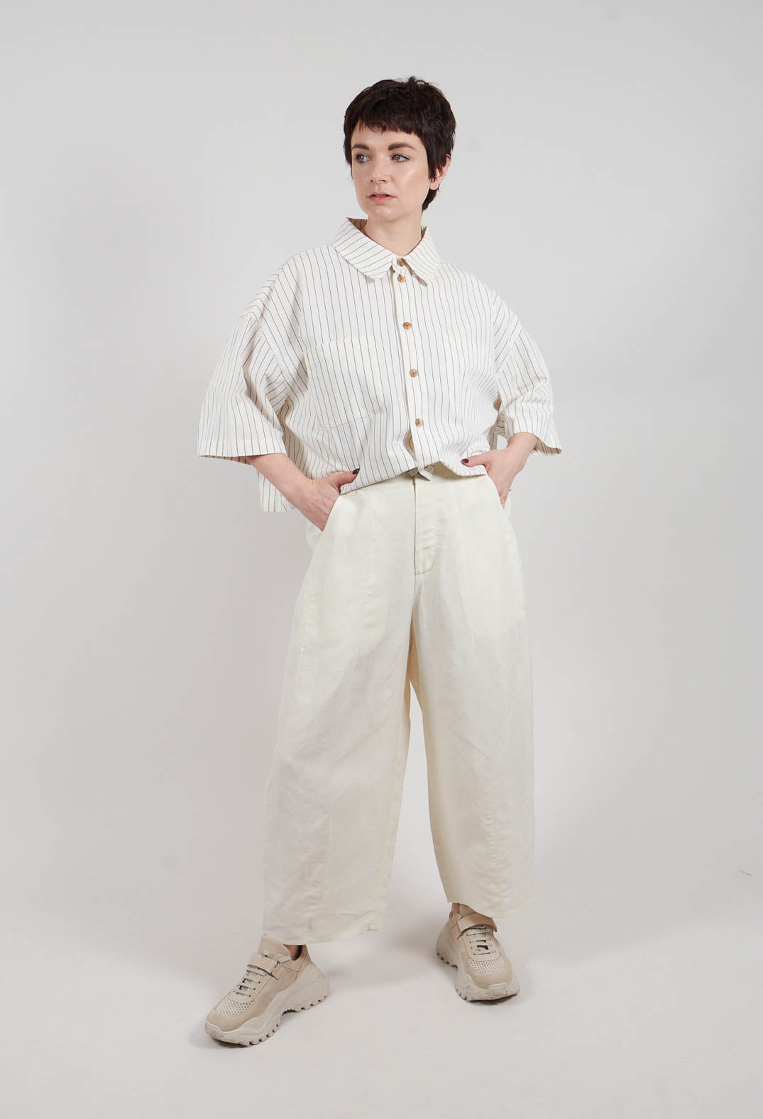 Wide Leg Trousers in Ivory