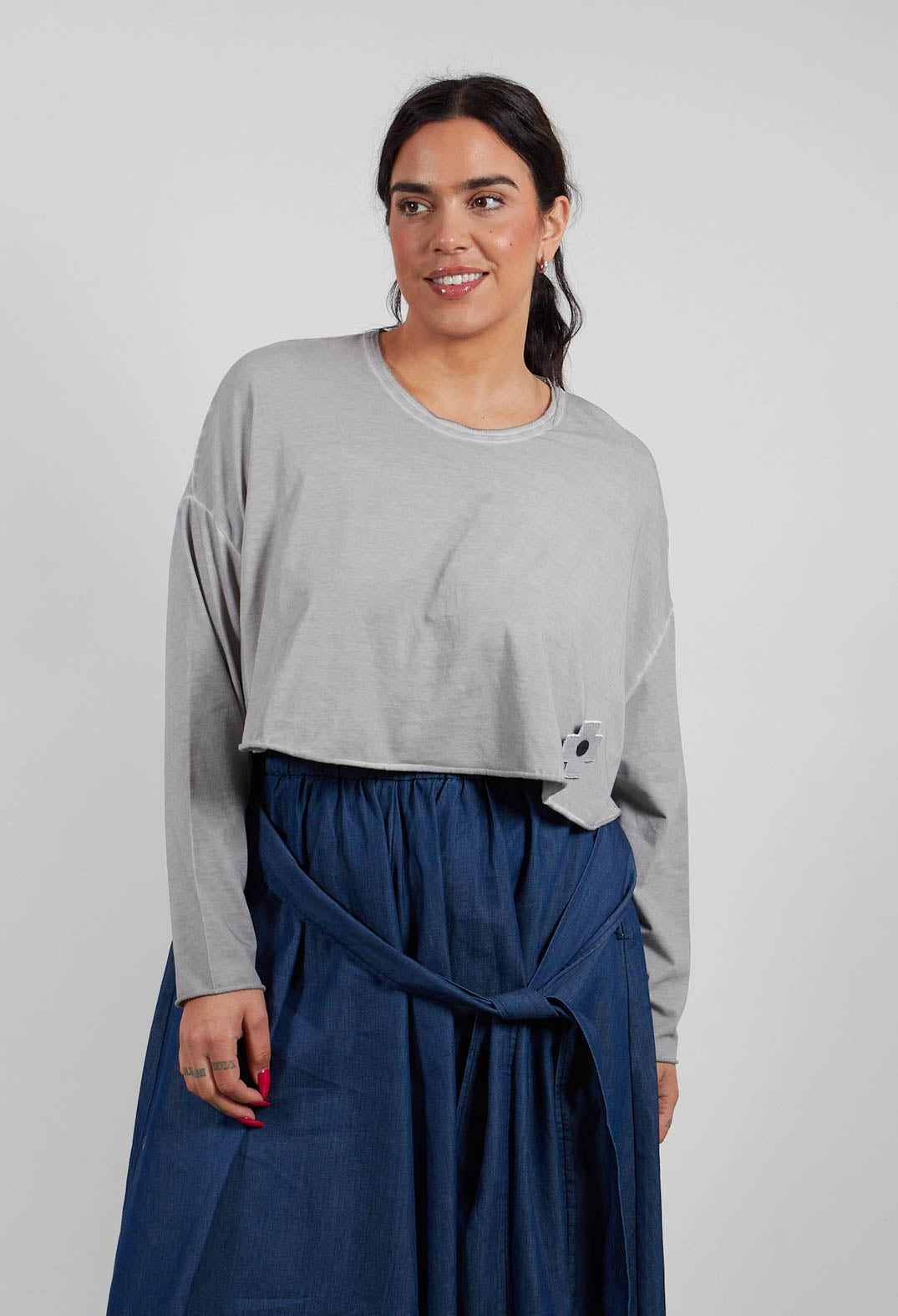 Snuggle T-Shirt in Cement