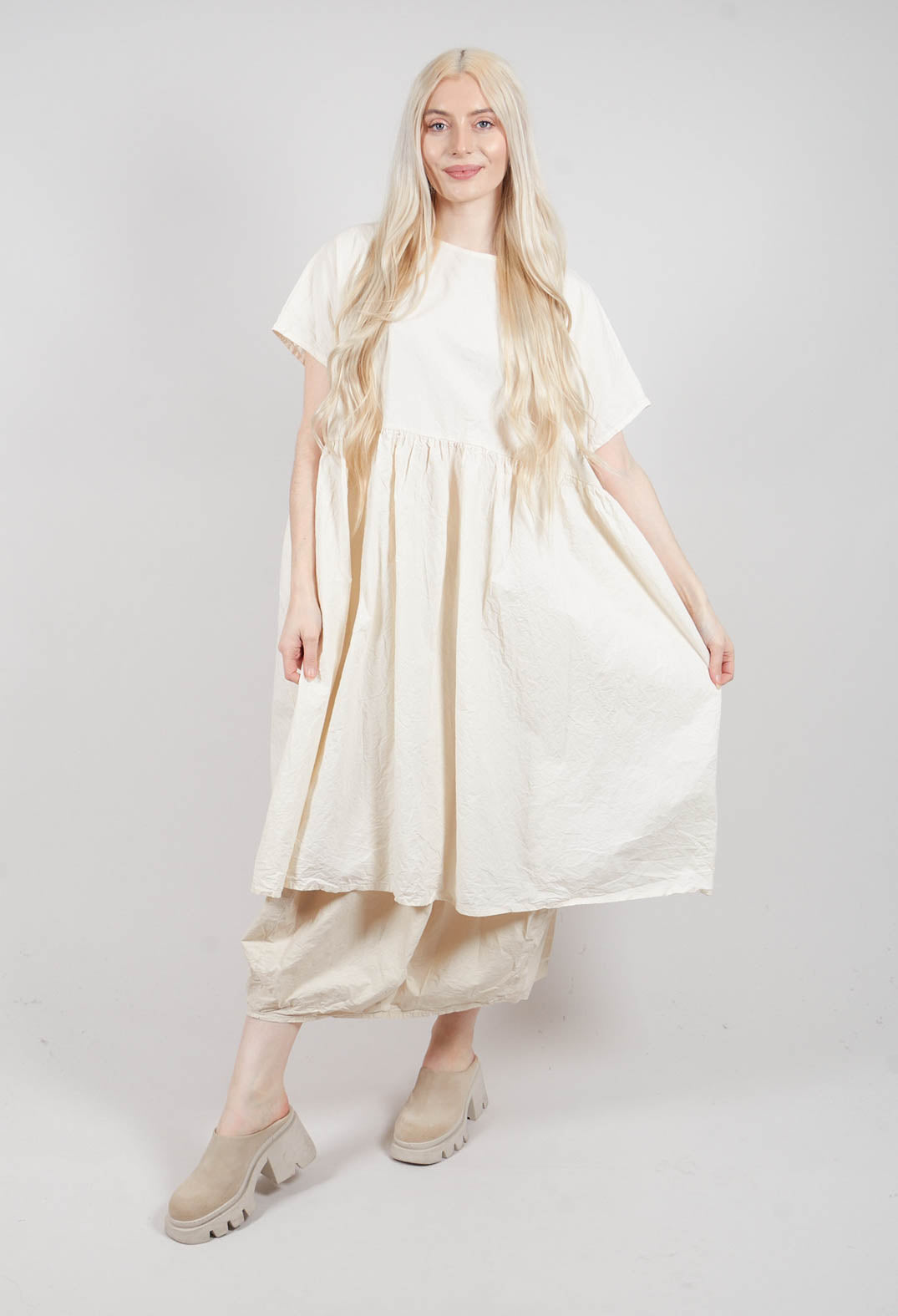 Formwertig Dress in Schnee