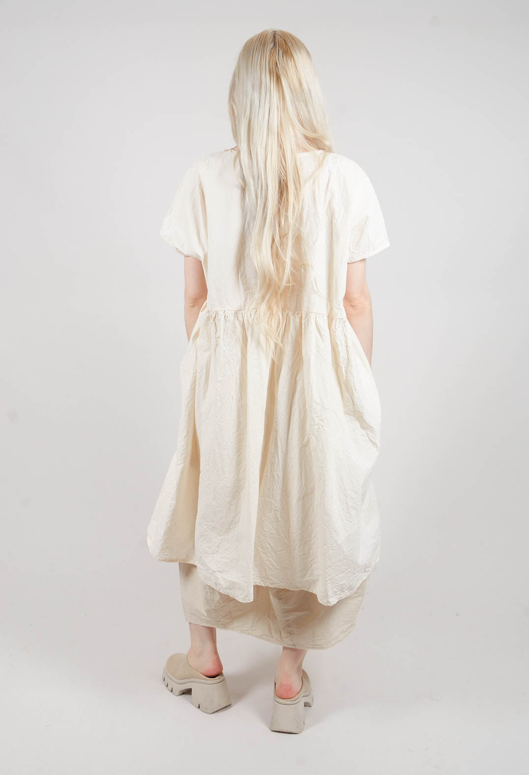 Formwertig Dress in Schnee