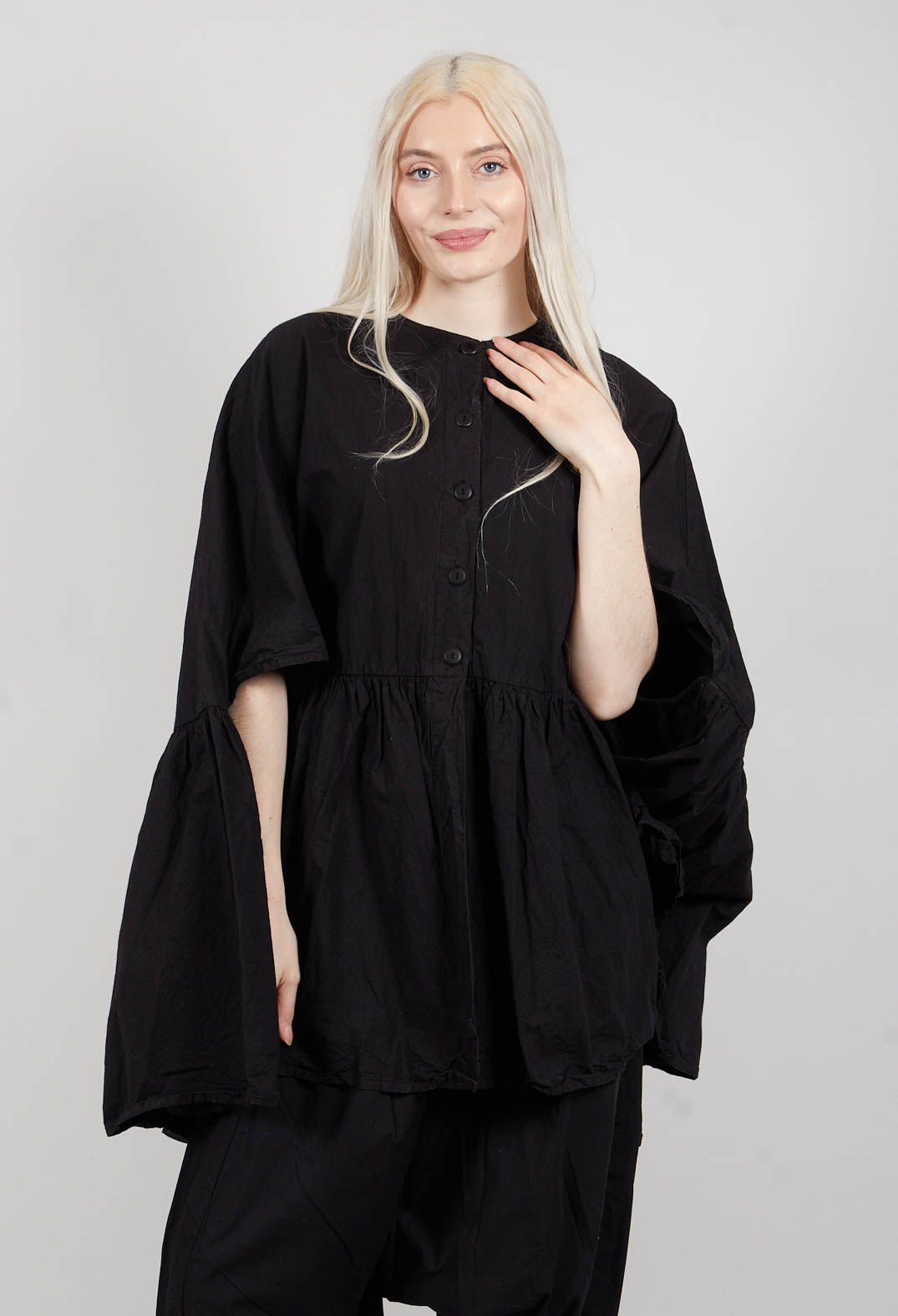 Truelabel Shirt in Kaviar