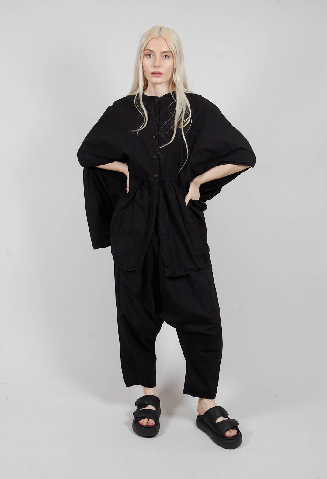 Truelabel Shirt in Kaviar