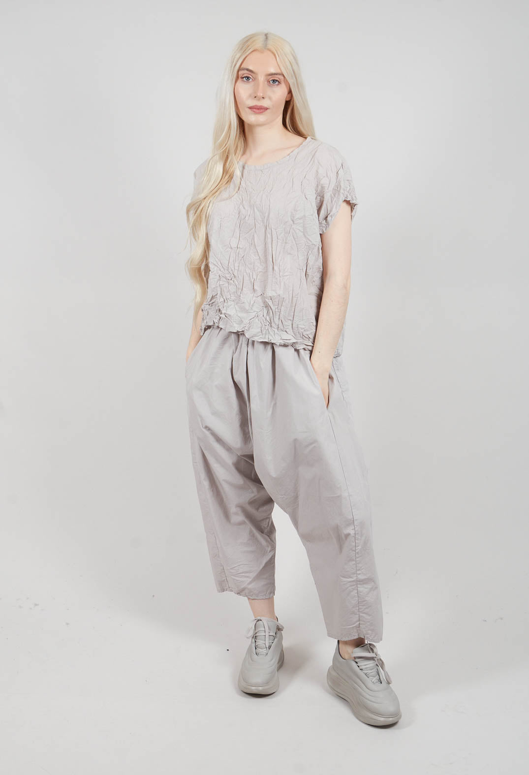 Wirkunde Trousers in Kiesel