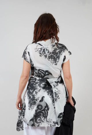 Wanda Top in White & Black