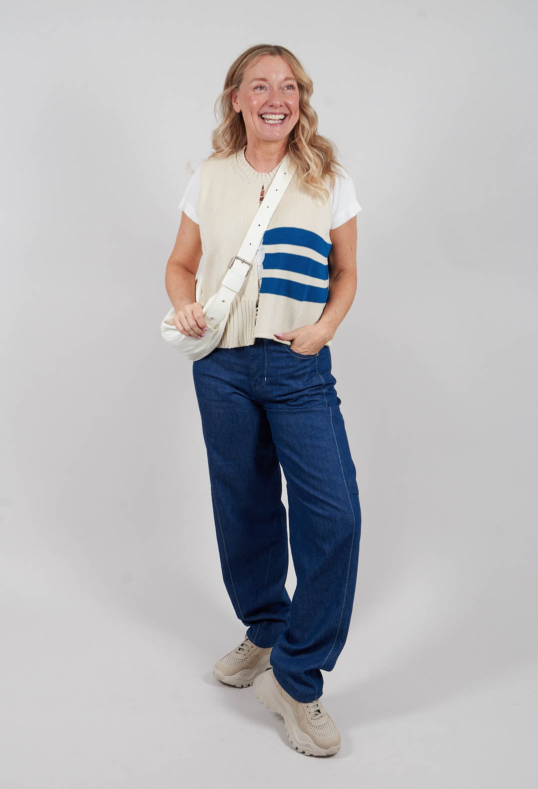 Loose V-Neck Top in Bluestripes