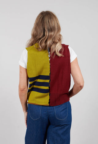 Knitted Top in Goldenbery