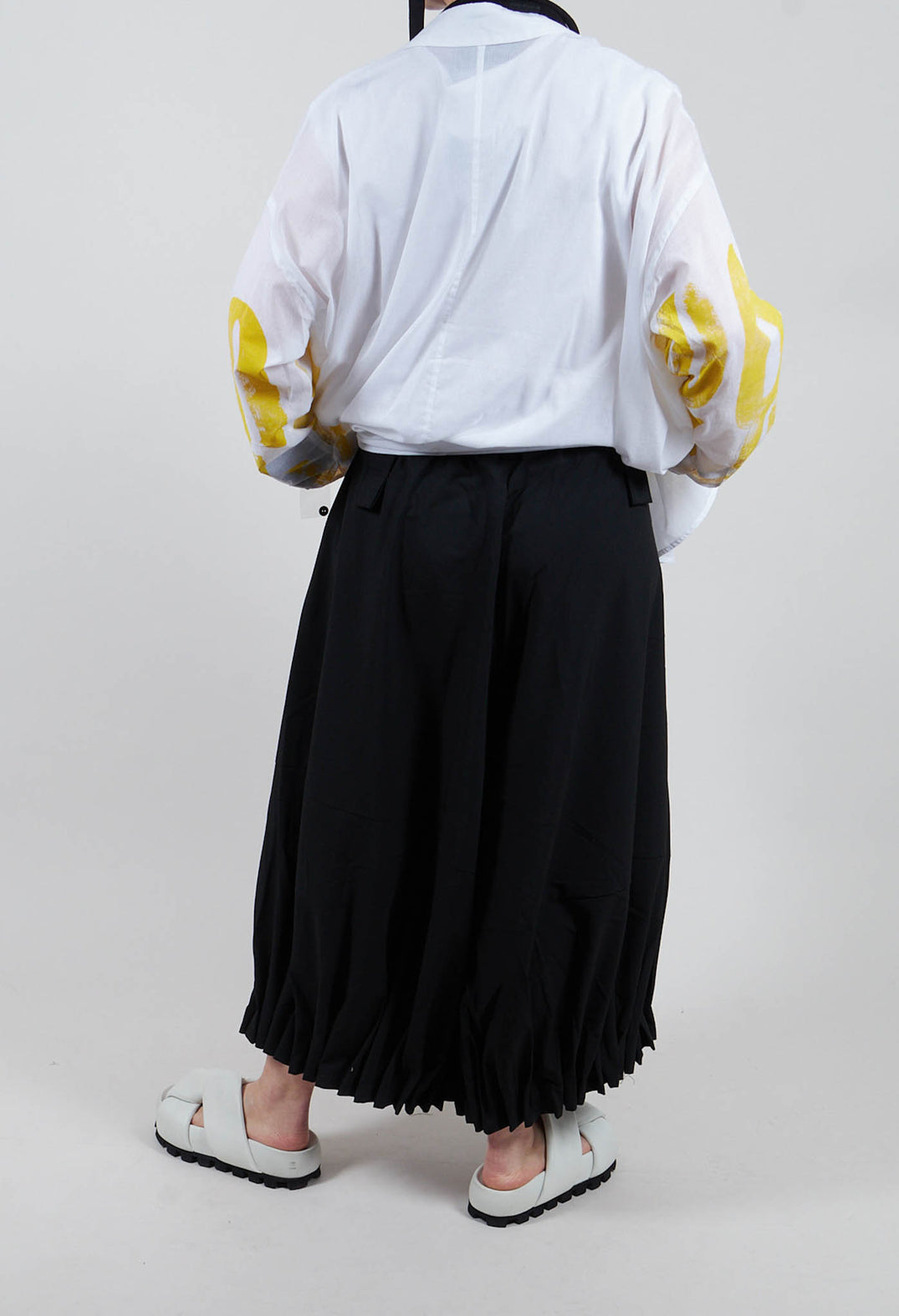 Gathered Hem Trouser in Black