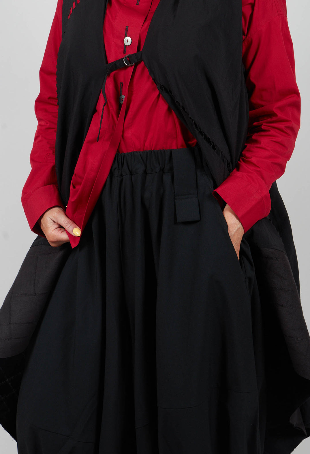 Gathered Hem Trouser in Black