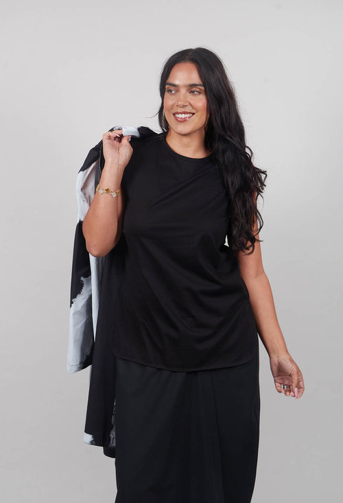 Sleeveless Tunic Top in Black