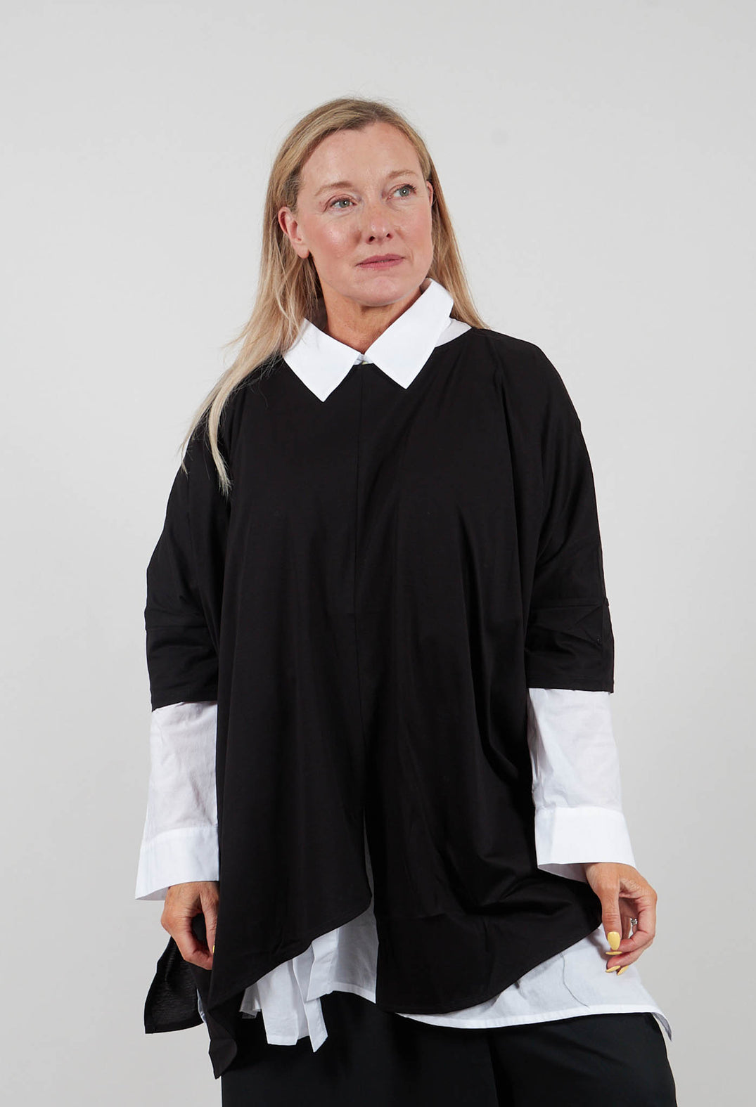Oversized T-Shirt in Black