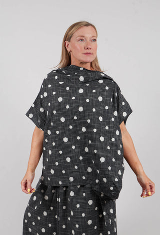 Cowl Neckline Top in Black