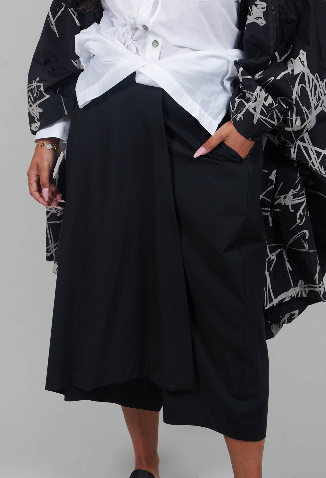 Skirt Trouser in Black
