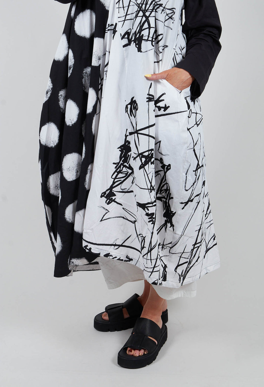 Scribble Dress in White