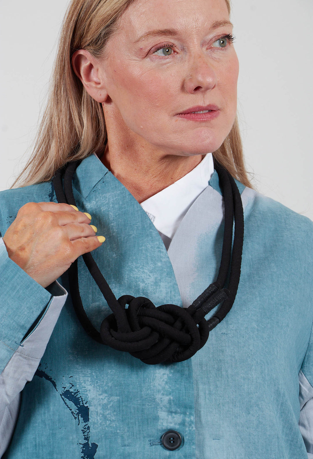 Knotted Double Strand Necklace in Black