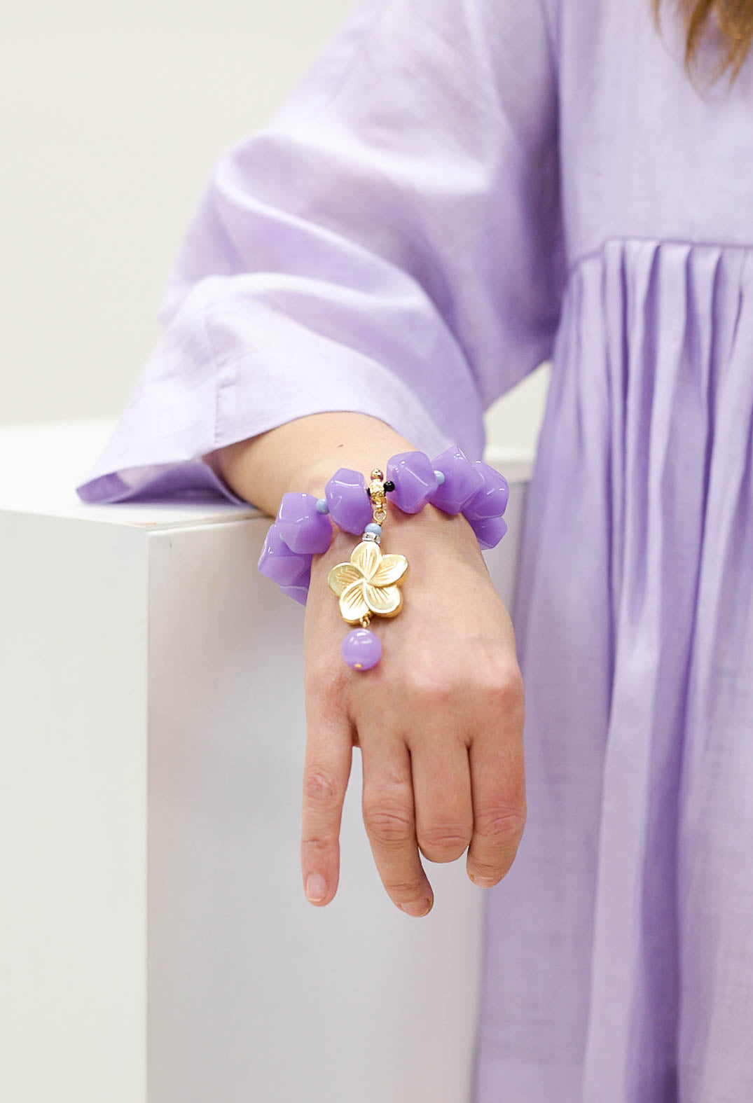 Beato Bracelet with Little Pendant in Purple