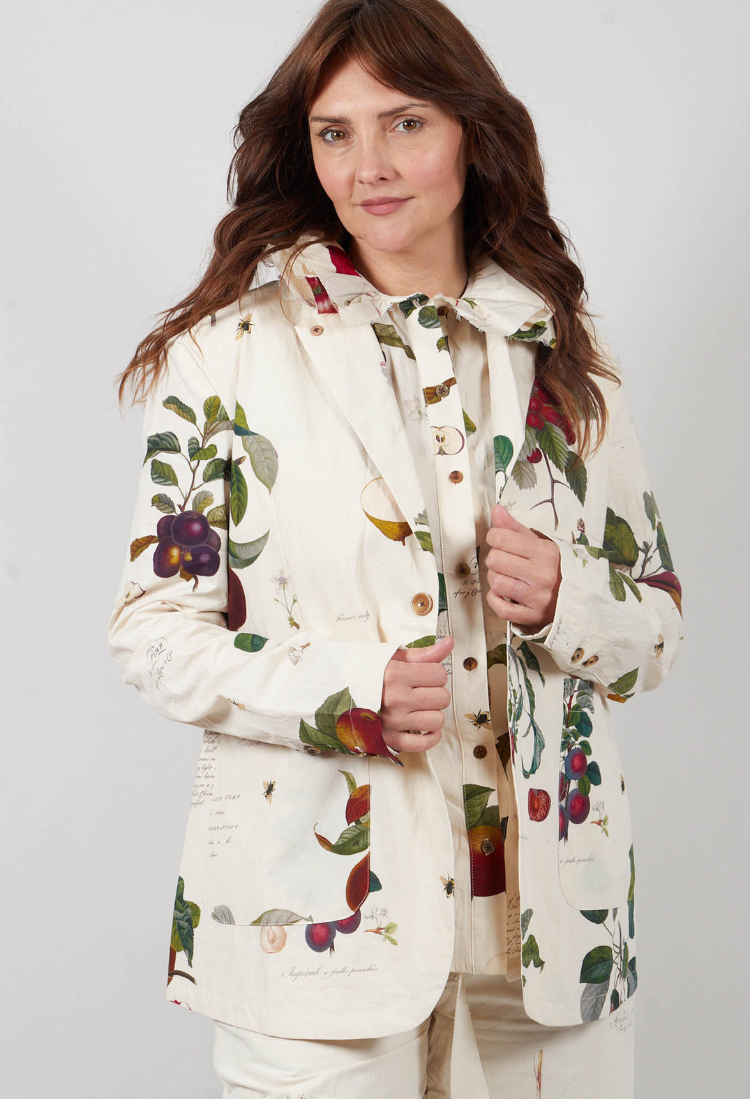 Summer Blazer in Les Fruits