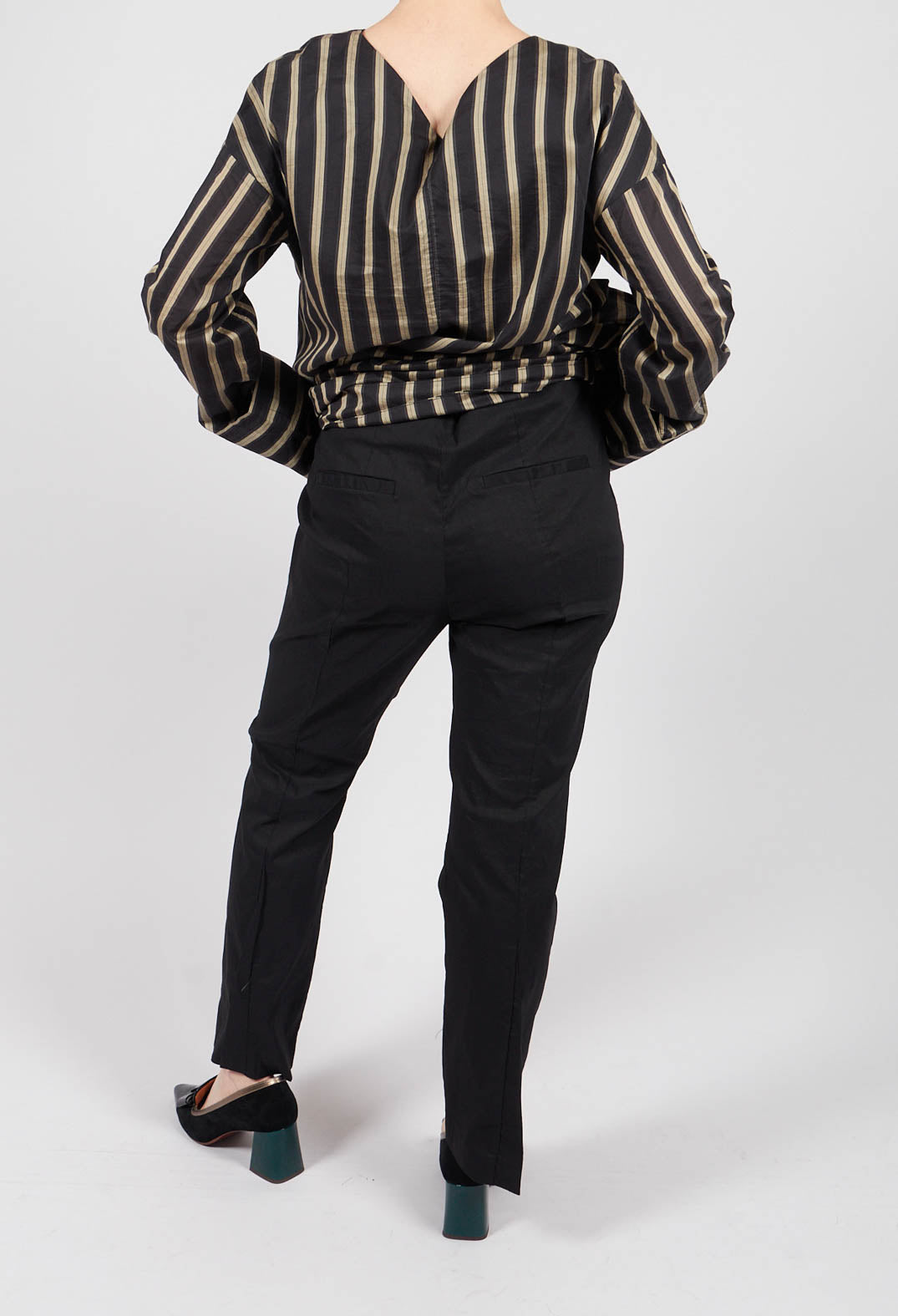 Stretch Straight Leg Trousers in Efesto Nero
