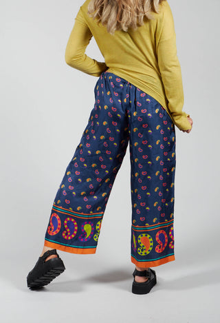 Silk Cropped Wide Leg Trousers in Blu/Rosa/Arancio