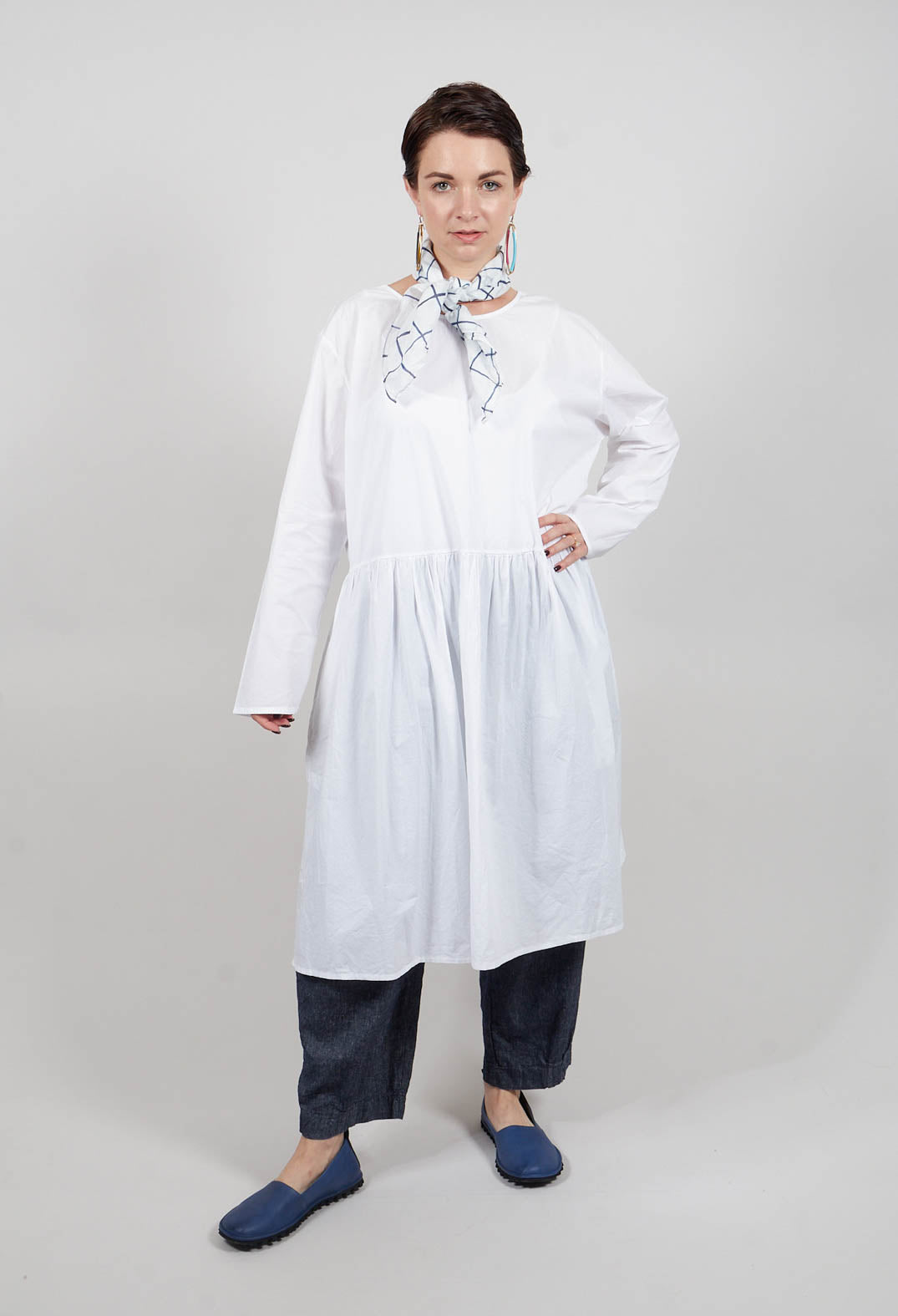 Koci Long Sleeve Smock Dress with Pockets in Bianco