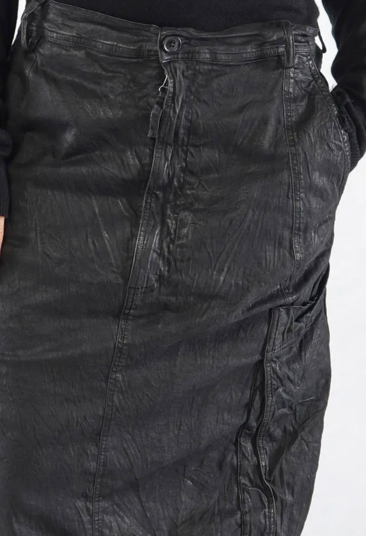 PRE-ORDER - Pencil Skirt with Pockets in Black Gloss - 1070304