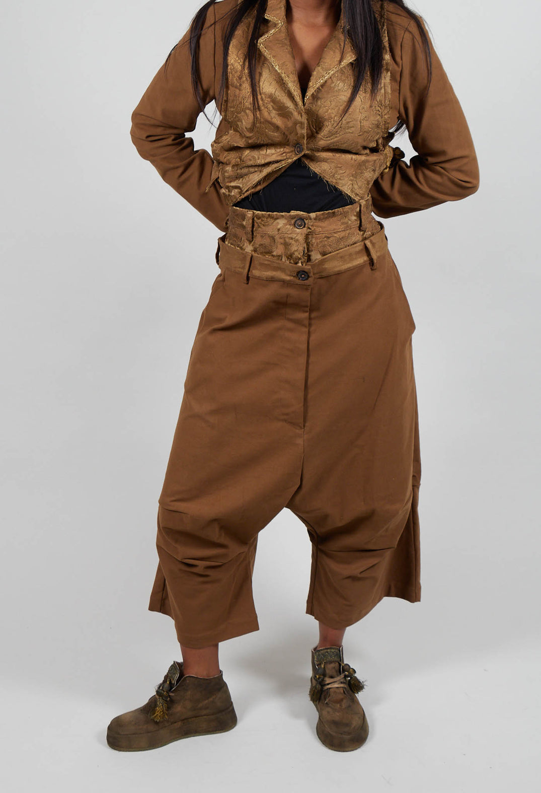 Double Waistband Trousers in Gold - 1050103