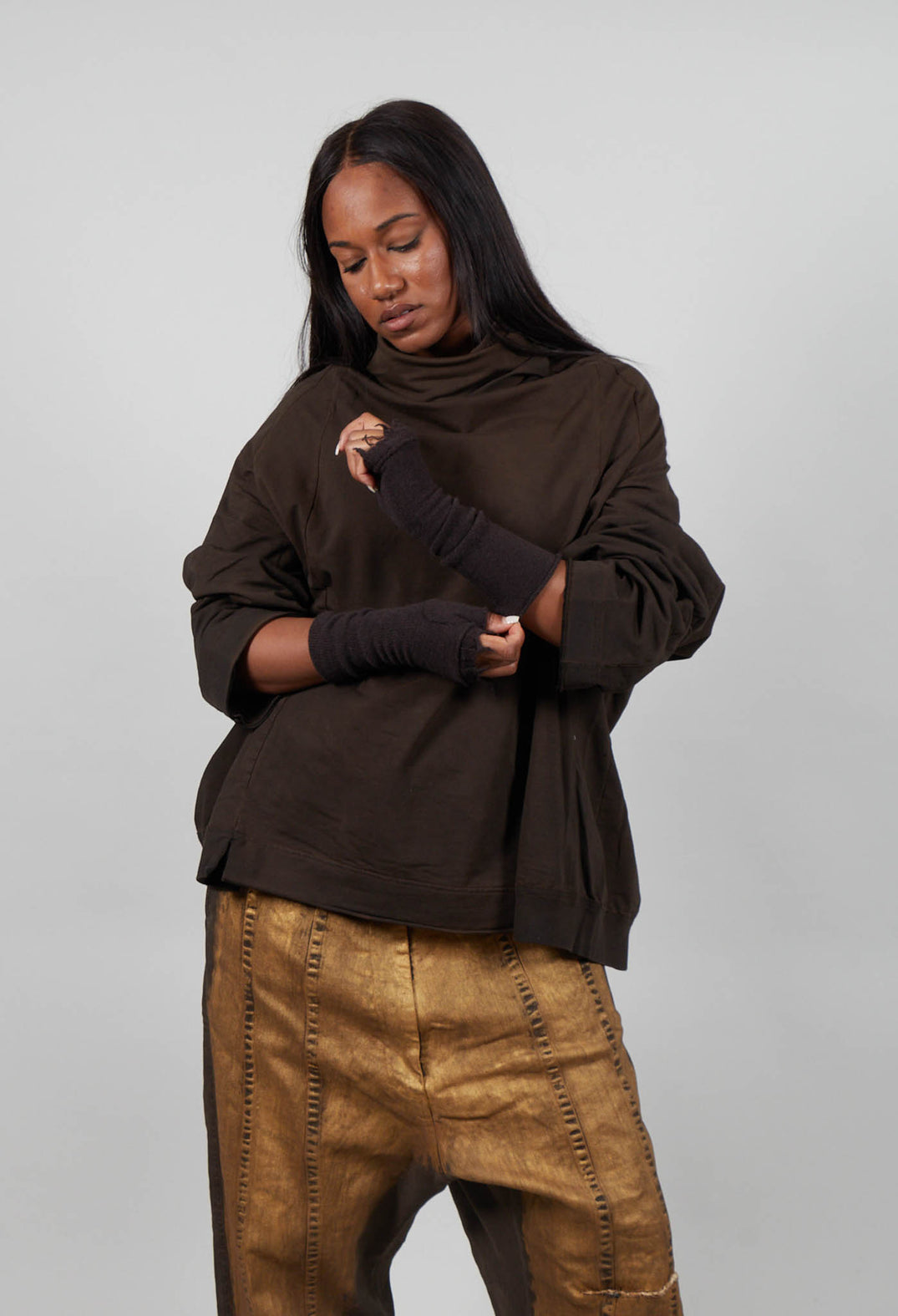 Cashmere Fingerless Gloves in Umbra  - 1363106