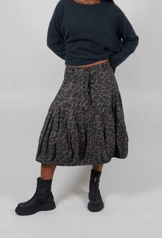 Balloon Shaped Skirt in Leo Black Cloud  - 1390301