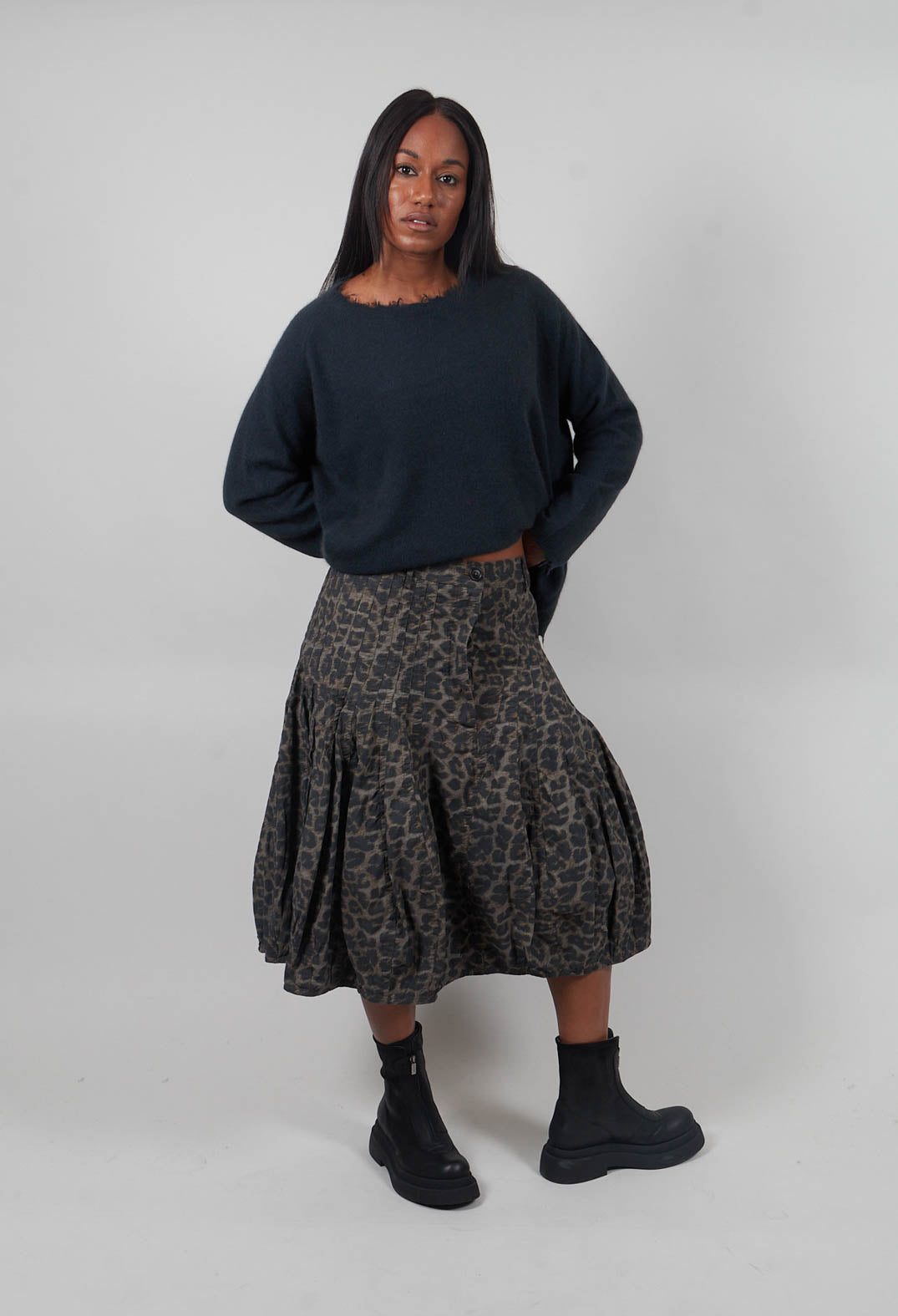 Balloon Shaped Skirt in Leo Black Cloud  - 1390301