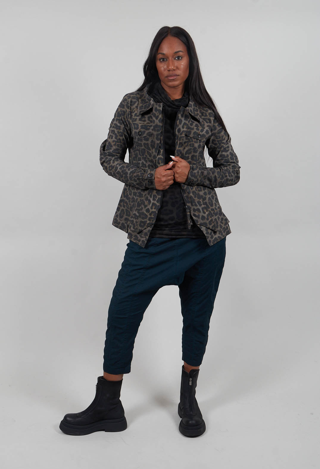 Zip Up Jacket in Leo Black Cloud  - 1391102