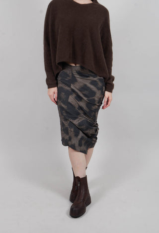 Ruched Pencil Skirt in Leo Big Black Cloud  - 1390307