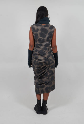 Fitted Dress in Leo Big Black Cloud - 1390908
